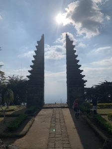 Gapura CAndi Cetho